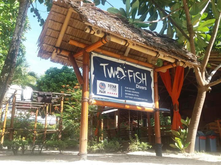 Two Fish Resort Бунакен Екстериор снимка